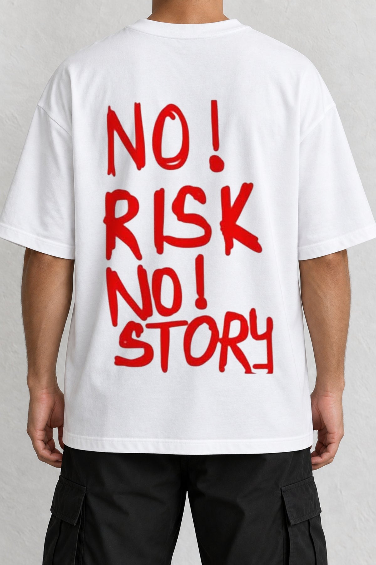 CrowsGate No Risk No Story Sırt Baskılı Oversize Beyaz Tişört — ürün görseli 1