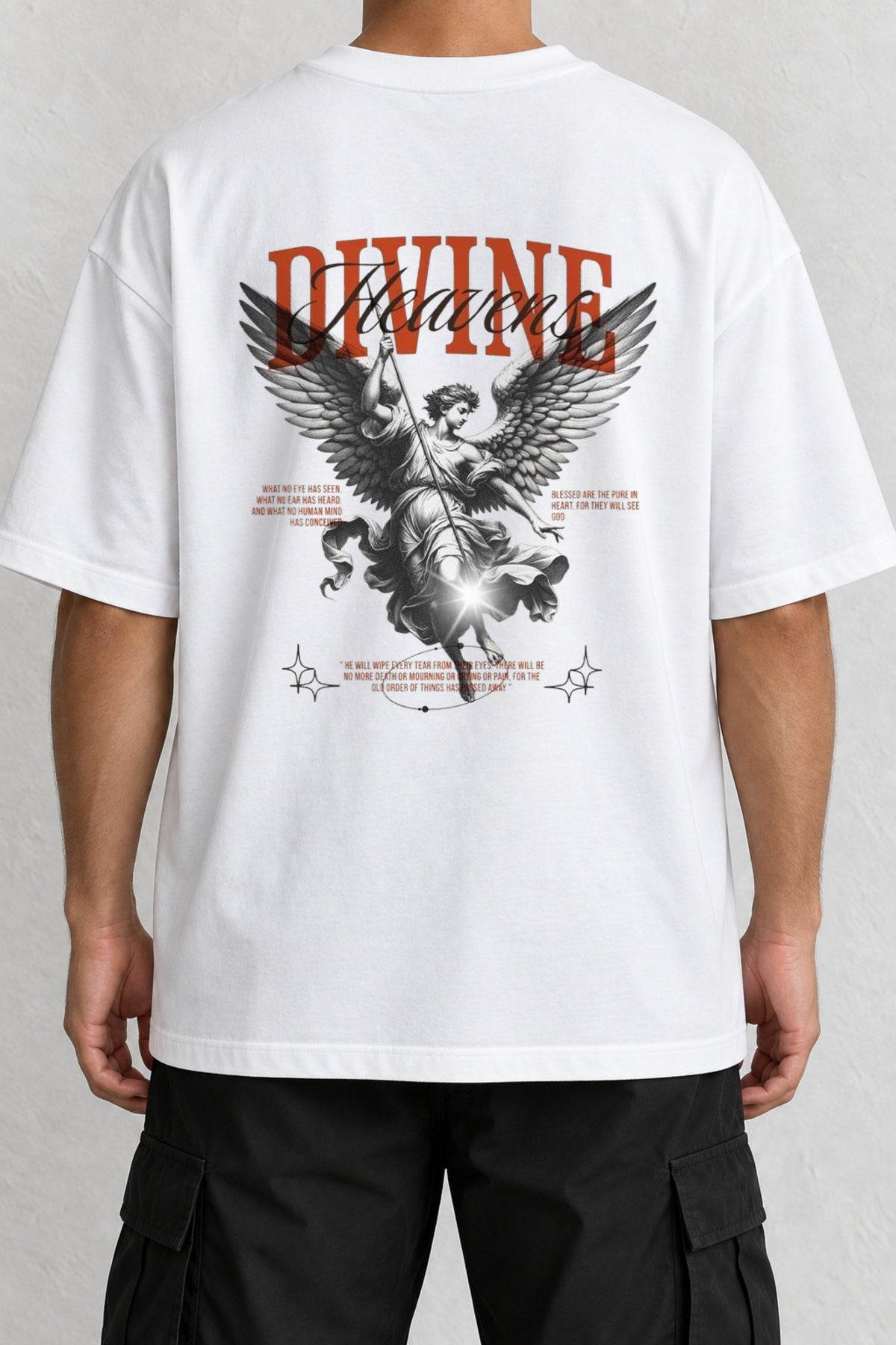 CrowsGate Divine Kanatlar Sırt Baskılı Oversize Beyaz Tişört — ürün görseli 1