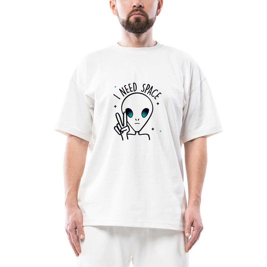 Alien I Need Space Oversize Beyaz Tişört
