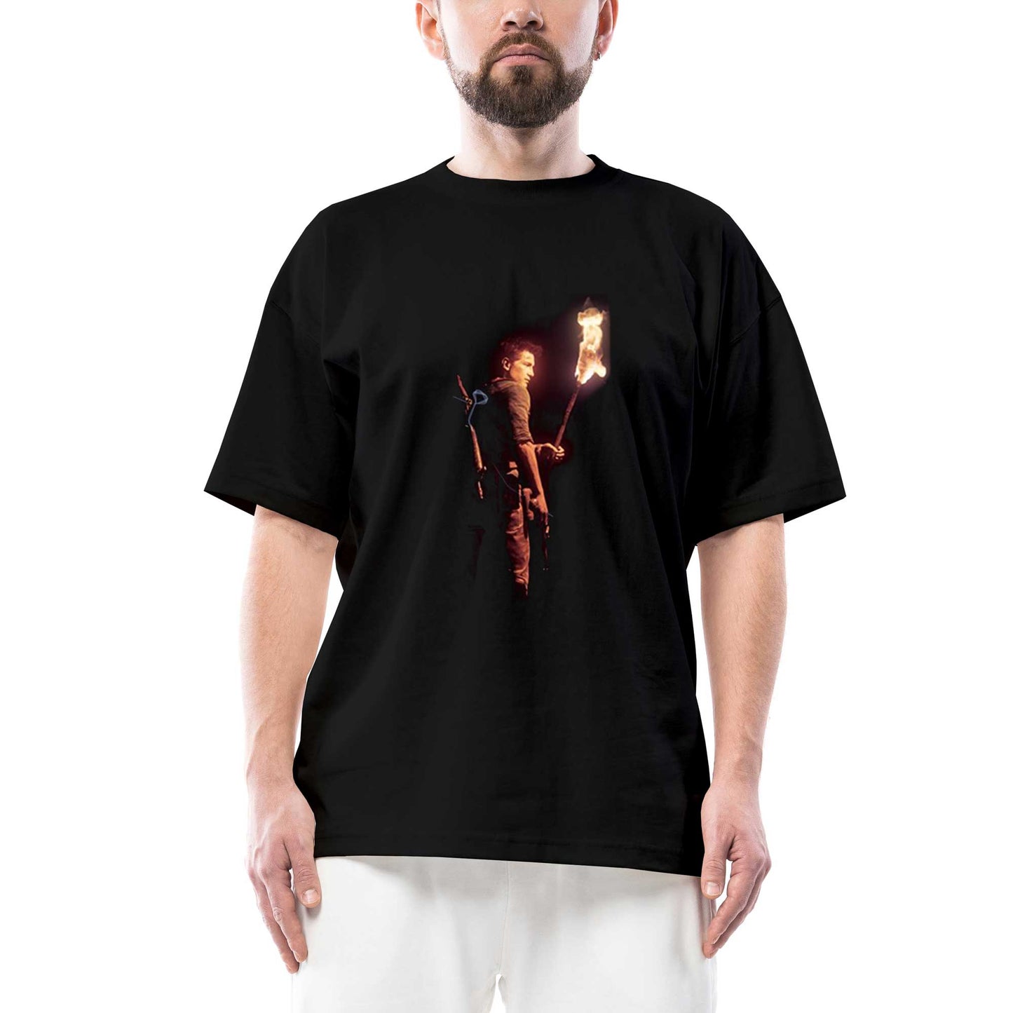 Uncharted 4 Nathan Drake Torch Oversize Siyah Tişört
