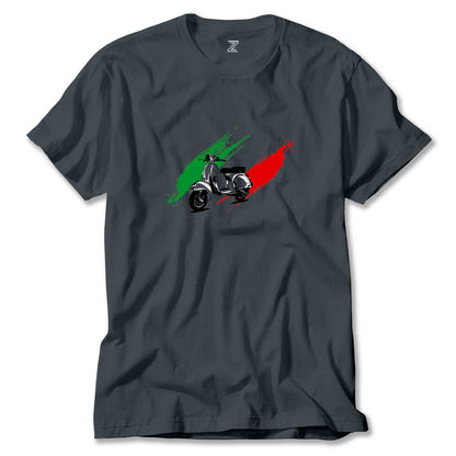 Vespa in Italy Renkli Tişört