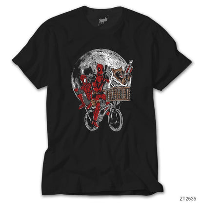 Deadpool and Moon Siyah Tişört